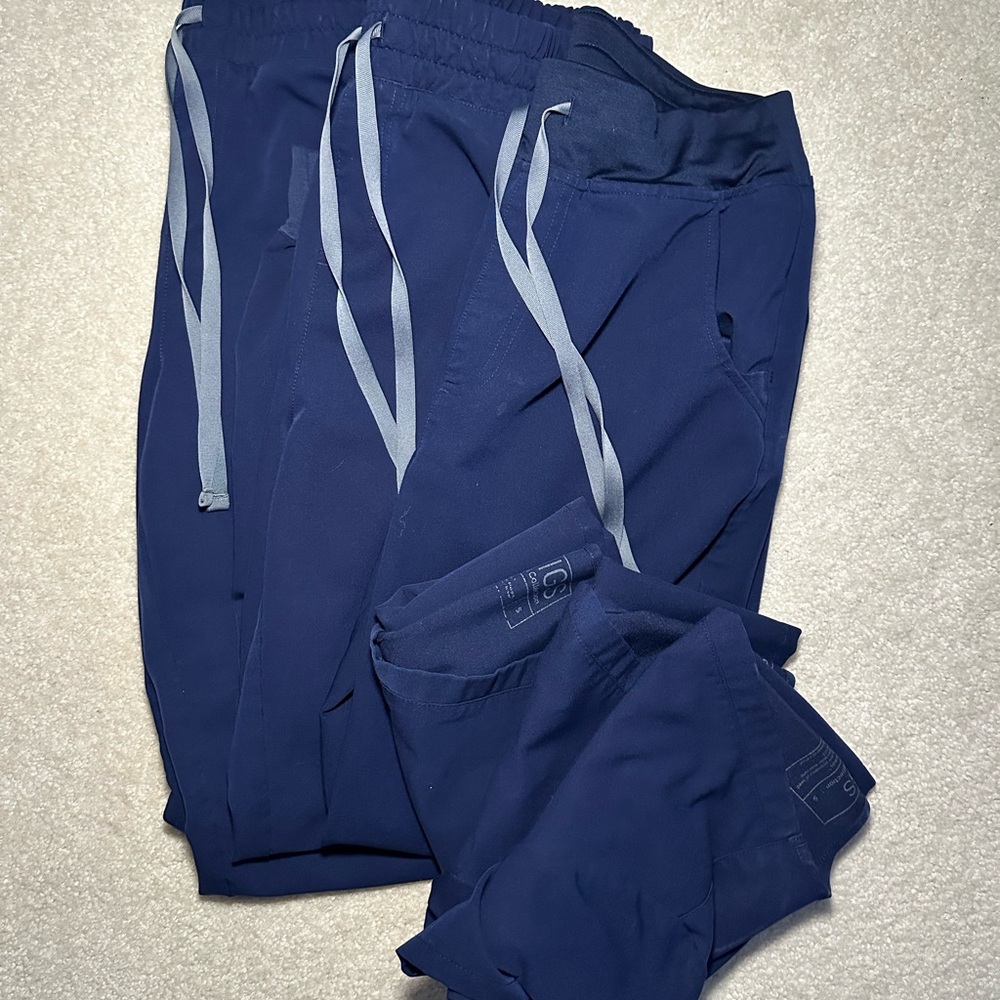 Navy FIGS Bundle Size Small